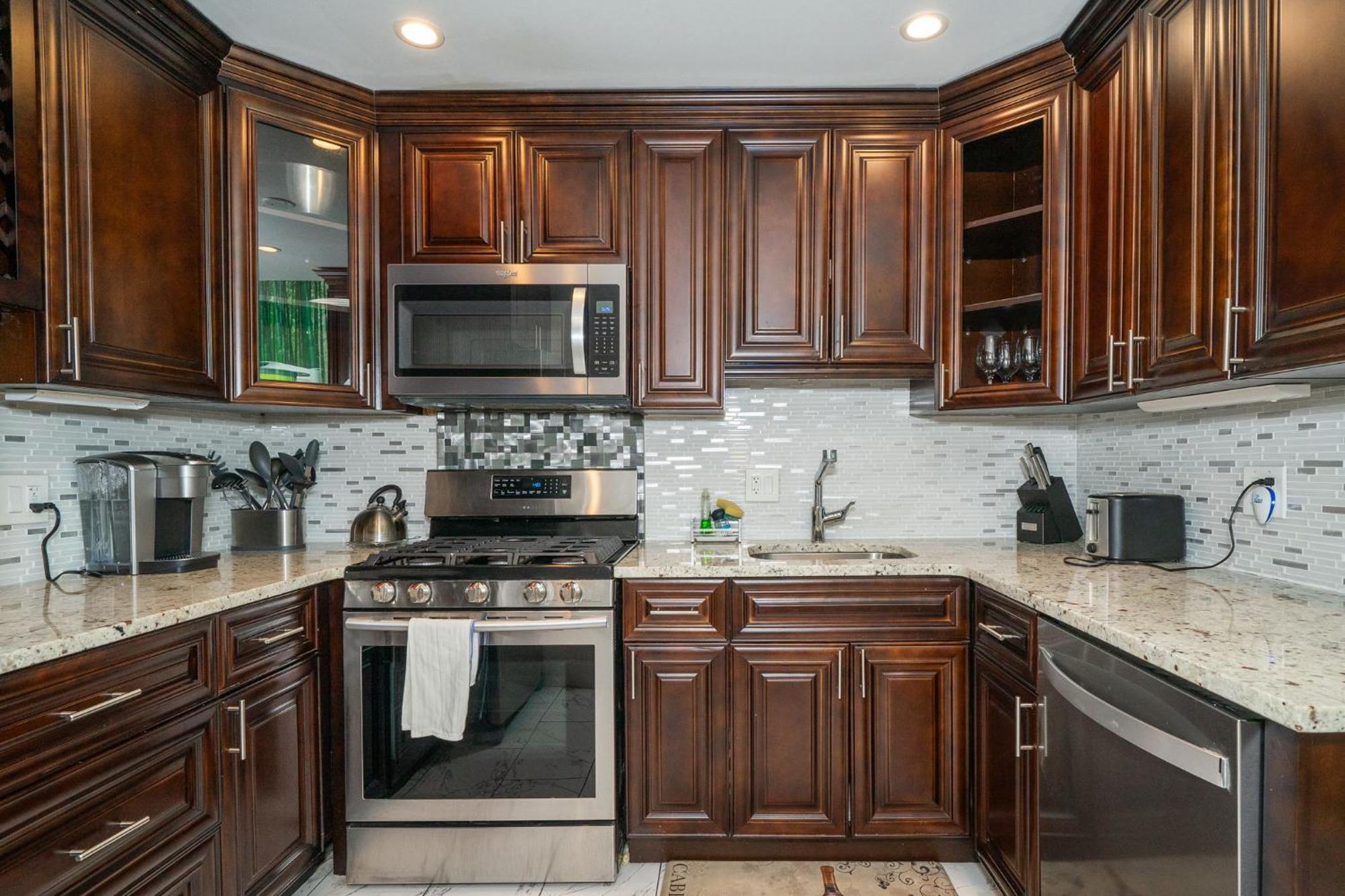 Just Renovated 3 Br/2Bath/ Parking+ Downtown View Daire Atlanta Dış mekan fotoğraf